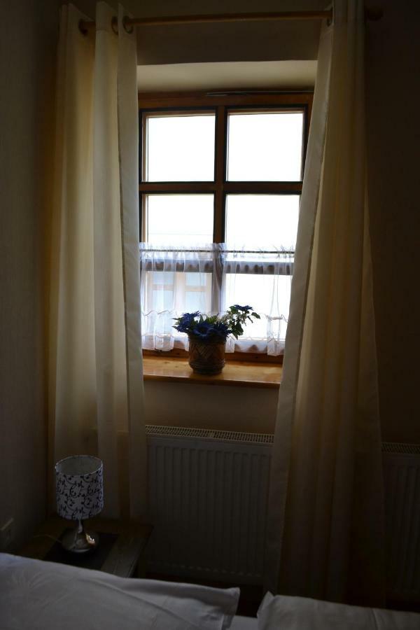 V Penzion Spisska Bela Buitenkant foto