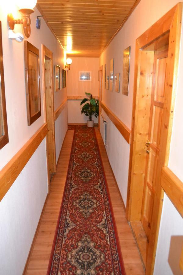 V Penzion Spisska Bela Buitenkant foto
