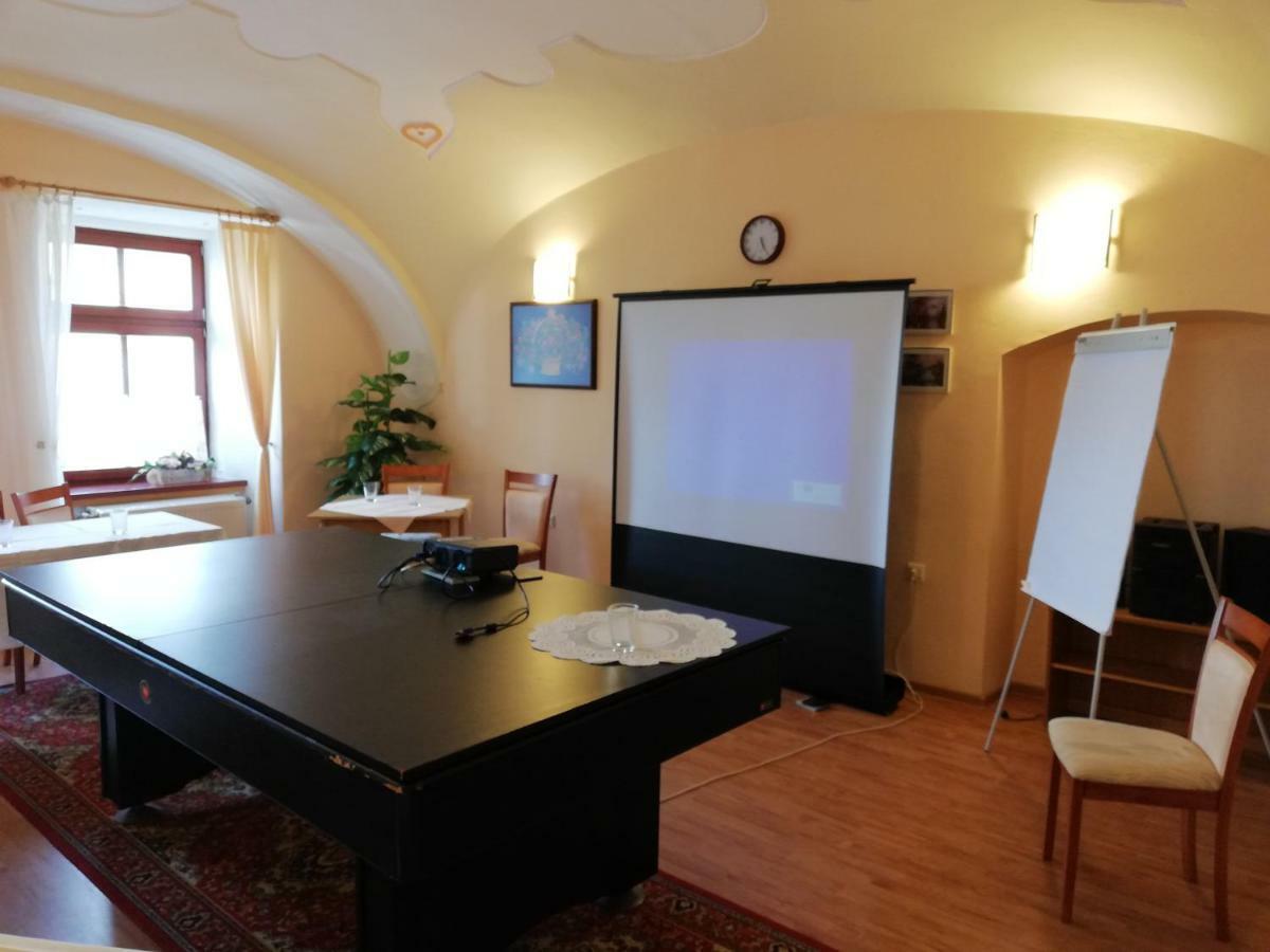 V Penzion Spisska Bela Buitenkant foto